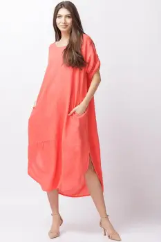 Rochie lalea oversize din in cu buzunare si crapaturi laterale rotunjite, corai imagine