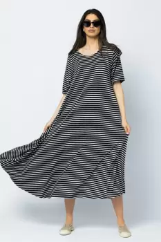 Rochie lunga A-line, dungi alb-bleumarin, cu imprimeu maci imagine