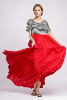 Rochie lunga, croi amplu cu patru volane, stil boem elegant, rosie si dungute alb negru imagine