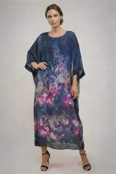 Rochie lunga dama vaporoasa oversized, croi amplu tip kaftan cu imprimeu artistic multicolor bleumarin imagine