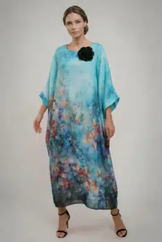 Rochie lunga dama vaporoasa oversized, croi amplu tip kaftan cu imprimeu artistic multicolor turcoaz imagine