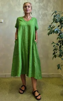 Rochie lunga din in A-line cu decolteu in V si croiala lejera, verde crud imagine