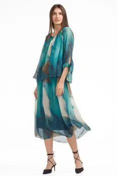 Rochie lunga din matase si vascoza, cu suprapunere si imprimeu abstract turcoaz imagine