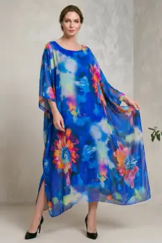 Rochie lunga din matase vaporoasa, croi lejer oversize tip kaftan, imprimeu artistic pe fond albastru electric imagine