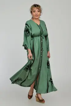 Rochie lunga, kaki, cu elastic in talie si imprimeu decoativ alb, din vascoza imagine