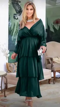 Rochie lunga suprapusa din matase, cu trei volane mari si maneca lunga, verde inchis imagine
