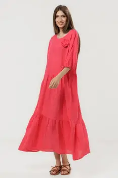 Rochie maxi de vara din in roz fragola cu croi lejer si floare decorativa imagine