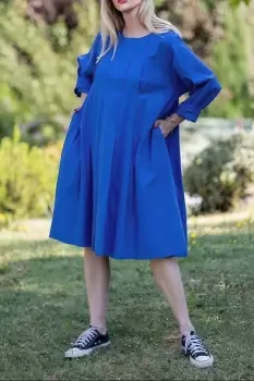 Rochie midi albastra cu pliuri in fata si spate, din poplin de bumbac imagine