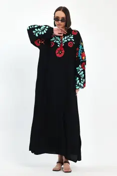 Rochie neagra A-line cu imprimeu cauciucat flori rosii , din vascoza imagine