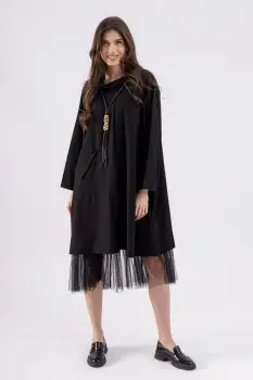 Rochie neagra oversize din stofa subtire suprapusa, cu buzunar si guler rasucit imagine