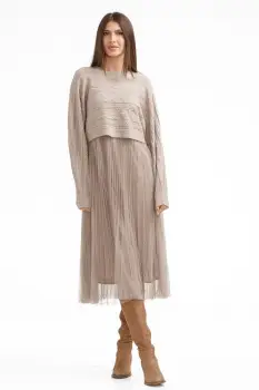 Rochie suprapusa din tulle cu bulinute cu puloveras cu model, bej inchis imagine