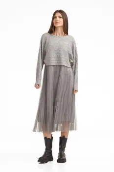 Rochie suprapusa din tulle cu bulinute cu puloveras cu model, gri imagine