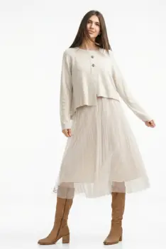 Rochie suprapusa din tulle  cu puloveras cu nasturi metalici, ivoire imagine