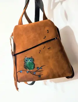 Rucsac handmade din piele naturala camel ,cu bufnita pictata imagine