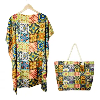 Set rochie tip poncho din matase si geanta mare de vara cu model marocan in culori vibrante imagine