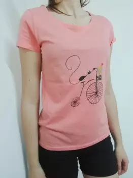 Tricou roz pictat manual cu pisicuta imagine