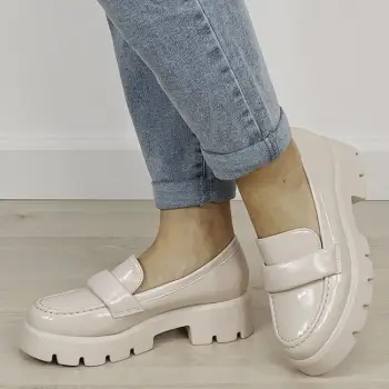 Mocasini bej lacuiti de tip loafers MO-6 01 imagine