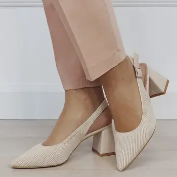 Pantofi bej cu model tricotat H8-1167 01 imagine