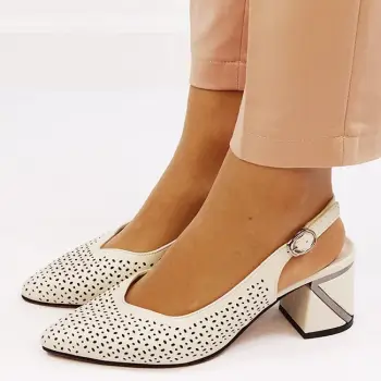 Pantofi crem perforati din piele naturala BY6885-3 01 imagine