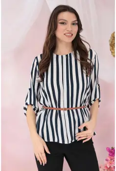 Bluza cu dungi albe-bleumarin si curelusa in talie imagine