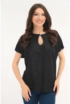 Bluza neagra cu dantela si decupaj la decolteu imagine