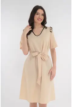 Rochie casual crem cu volane si perle pe umeri imagine