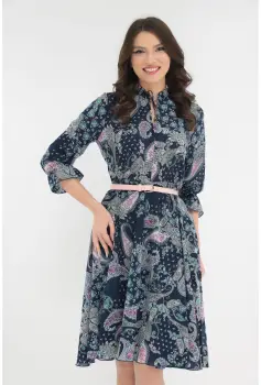 Rochie clos bleumarin cu o curea roz in talie imagine