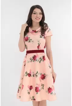 Rochie clos din tafta roz cu trandafiri fucsia imagine