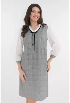 Rochie evazata gri deschis in carouri fine imagine