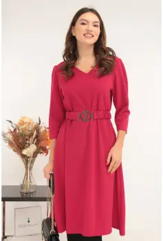 Rochie midi evazata roz-grenadine cu o curea in talie imagine