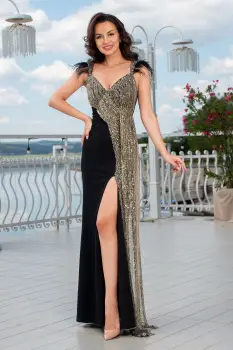 Rochie de seara neagra tip sirena cu trena pe o parte si paiete aurii imagine