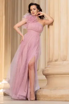 Rochie de seara roz Clio din tulle brodat cu floare 3D pe umar si strassuri imagine