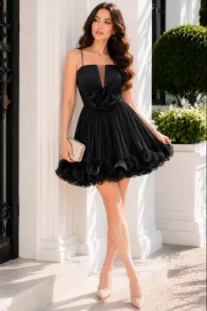 Rochie neagra scurta din voal Vittoria in clos cu volane imagine