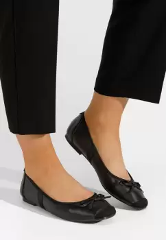 Balerini dama Valeriana negri imagine